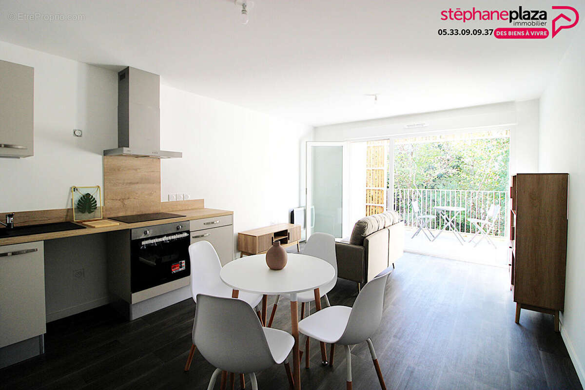 Appartement à CAMBLANES-ET-MEYNAC