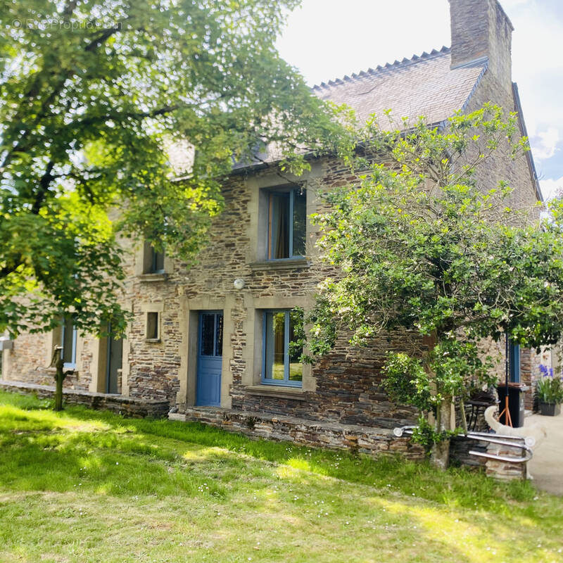 Maison à SAINTE-ANNE-SUR-VILAINE