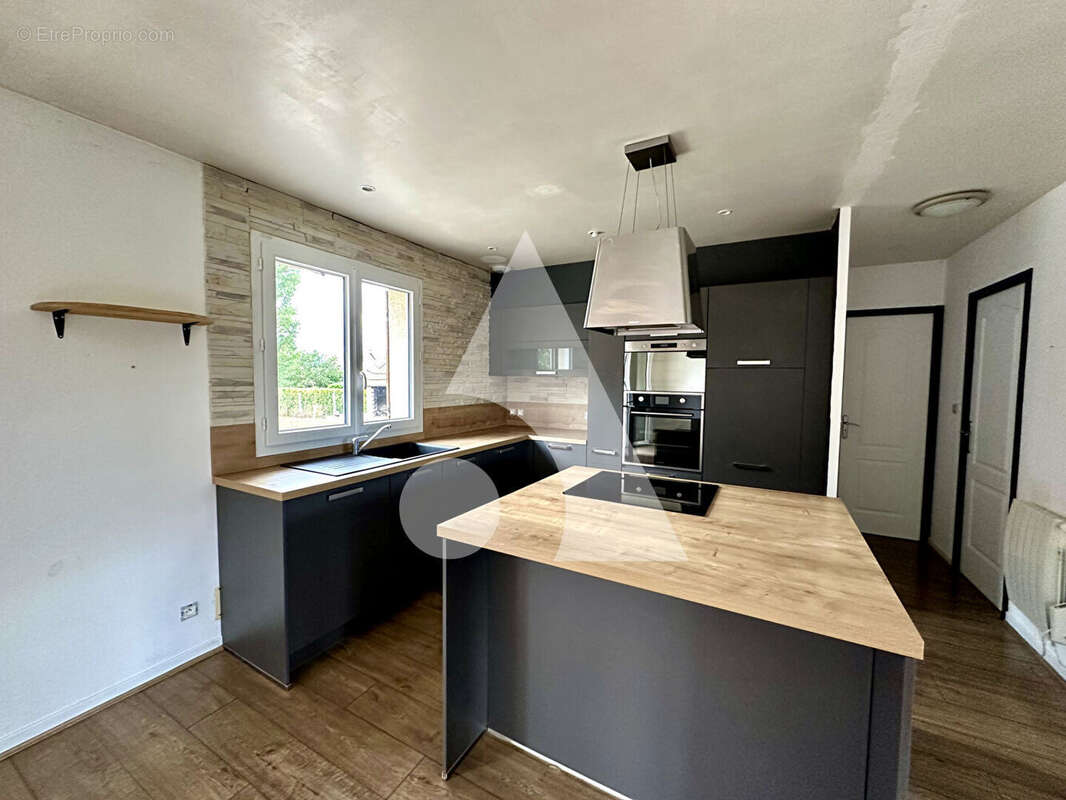 Maison à CONCHES-EN-OUCHE