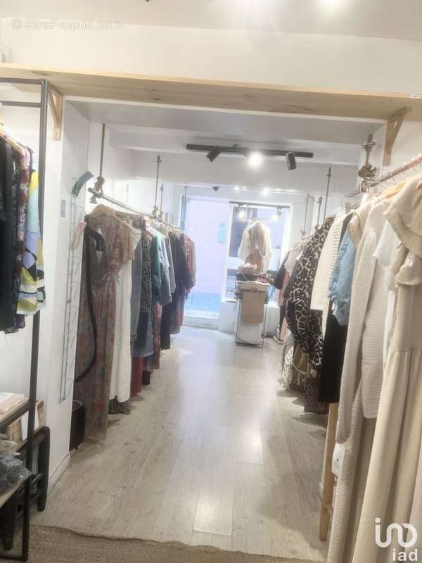 Photo 3 - Commerce à SANARY-SUR-MER