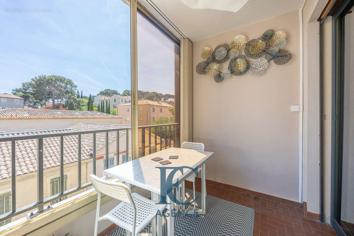 Appartement à SANARY-SUR-MER