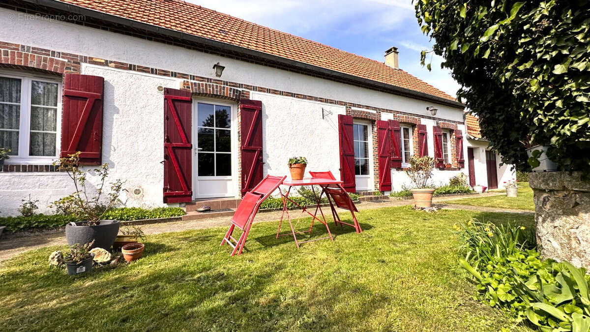 Maison à LE THIEULIN