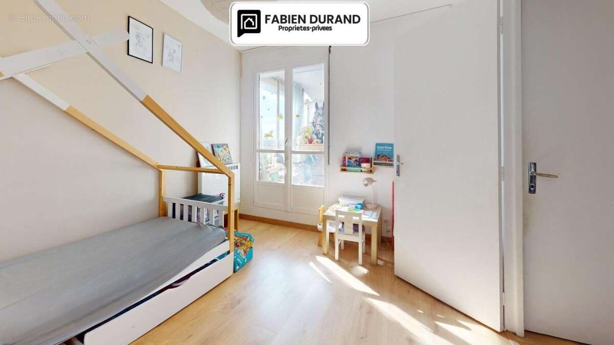 Appartement T4 91,73 m2  Garage Ascenseur à Draguignan - photo 15