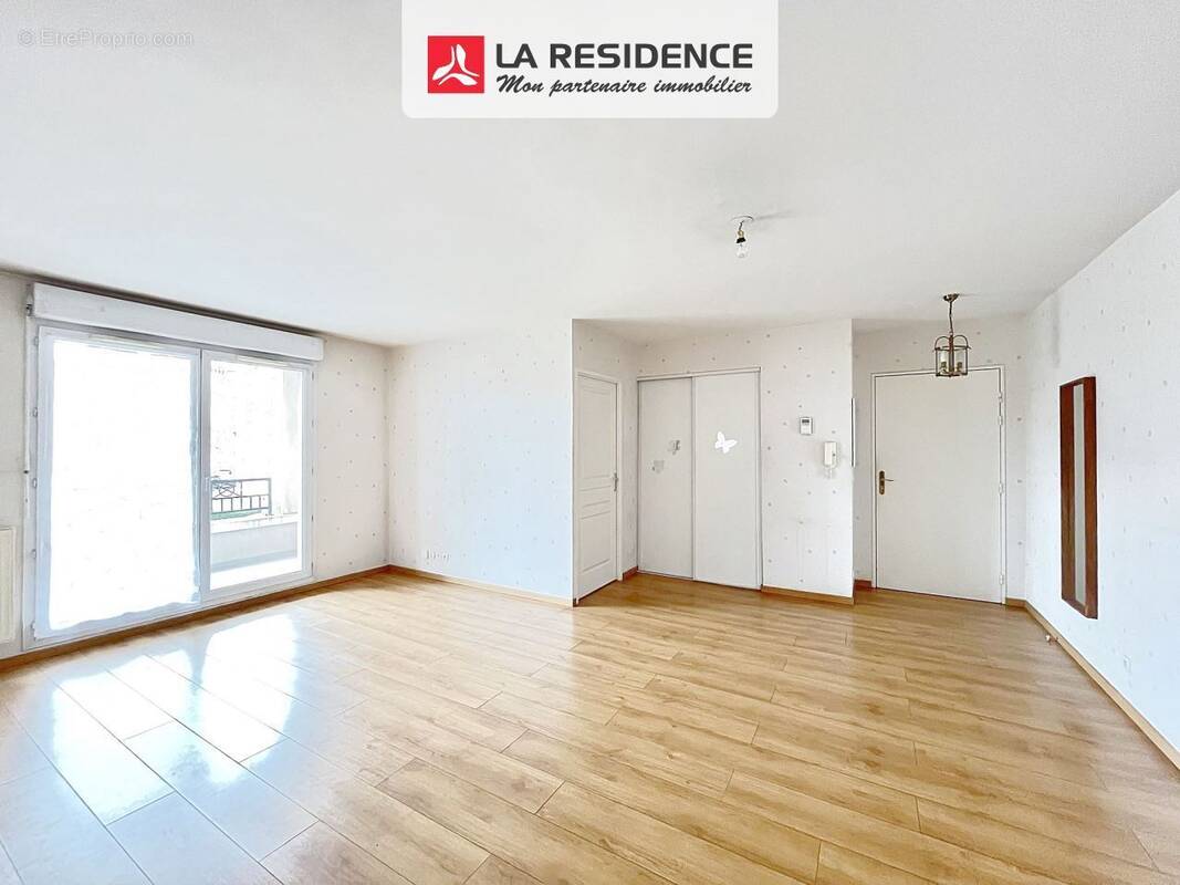 Appartement à SAINT-OUEN-L'AUMONE