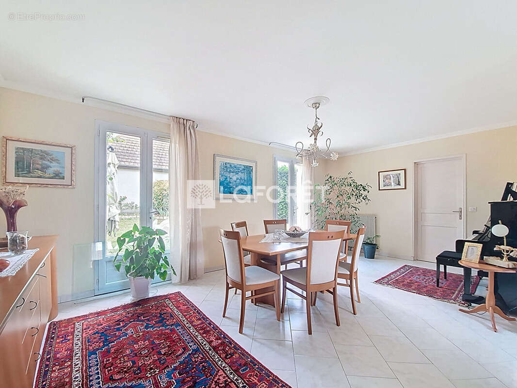 Maison à TRIEL-SUR-SEINE