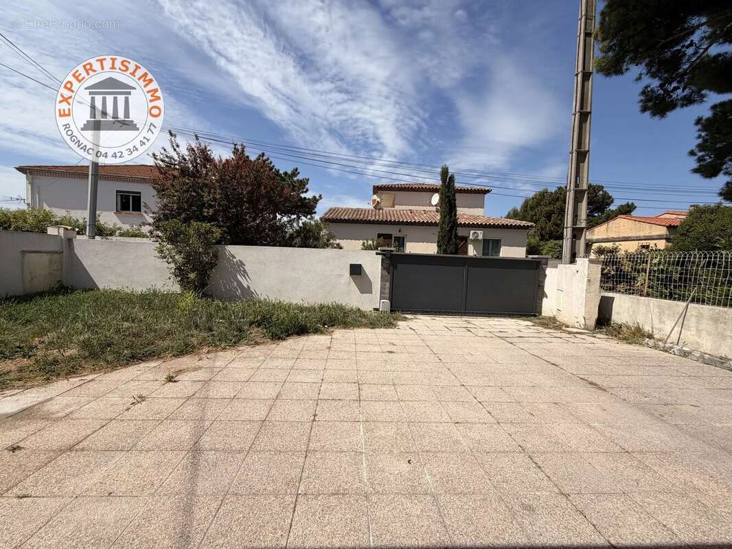 Maison à MARIGNANE