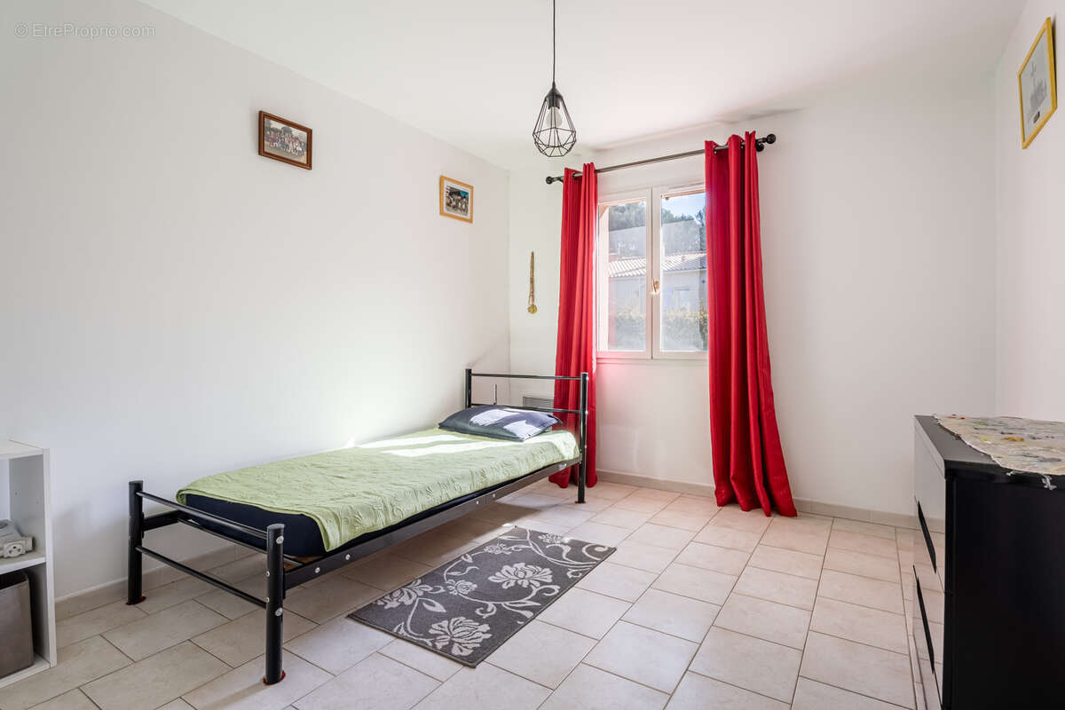 Maison à LA DESTROUSSE