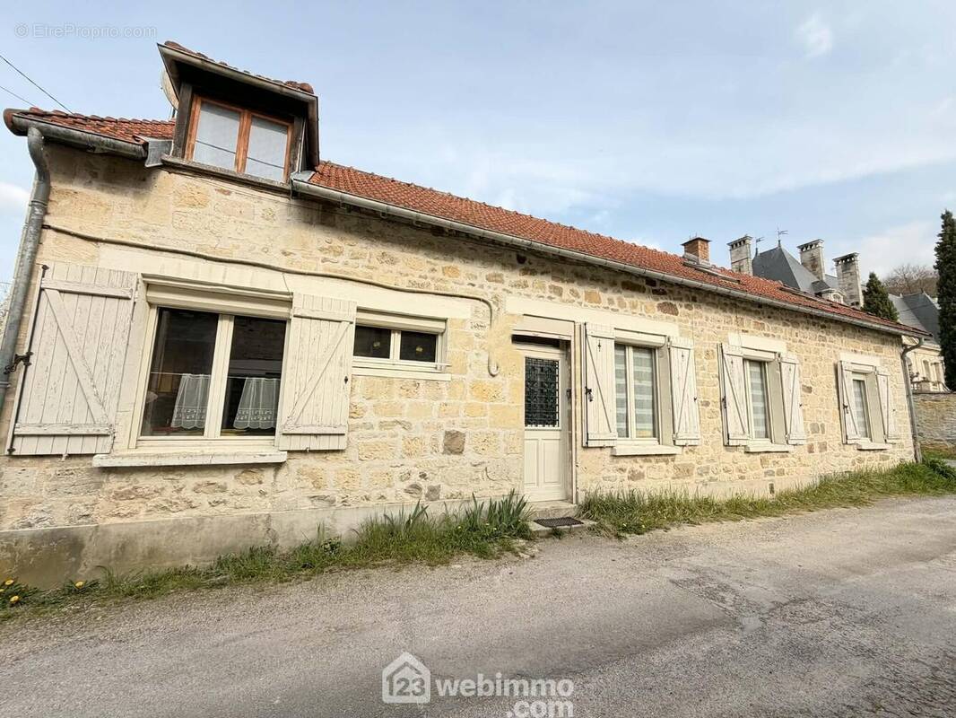 Magnifique longère en pierres - Maison à URCEL