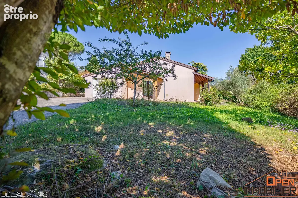 Appartement 130 m² à Foulayronnes  - photo 181