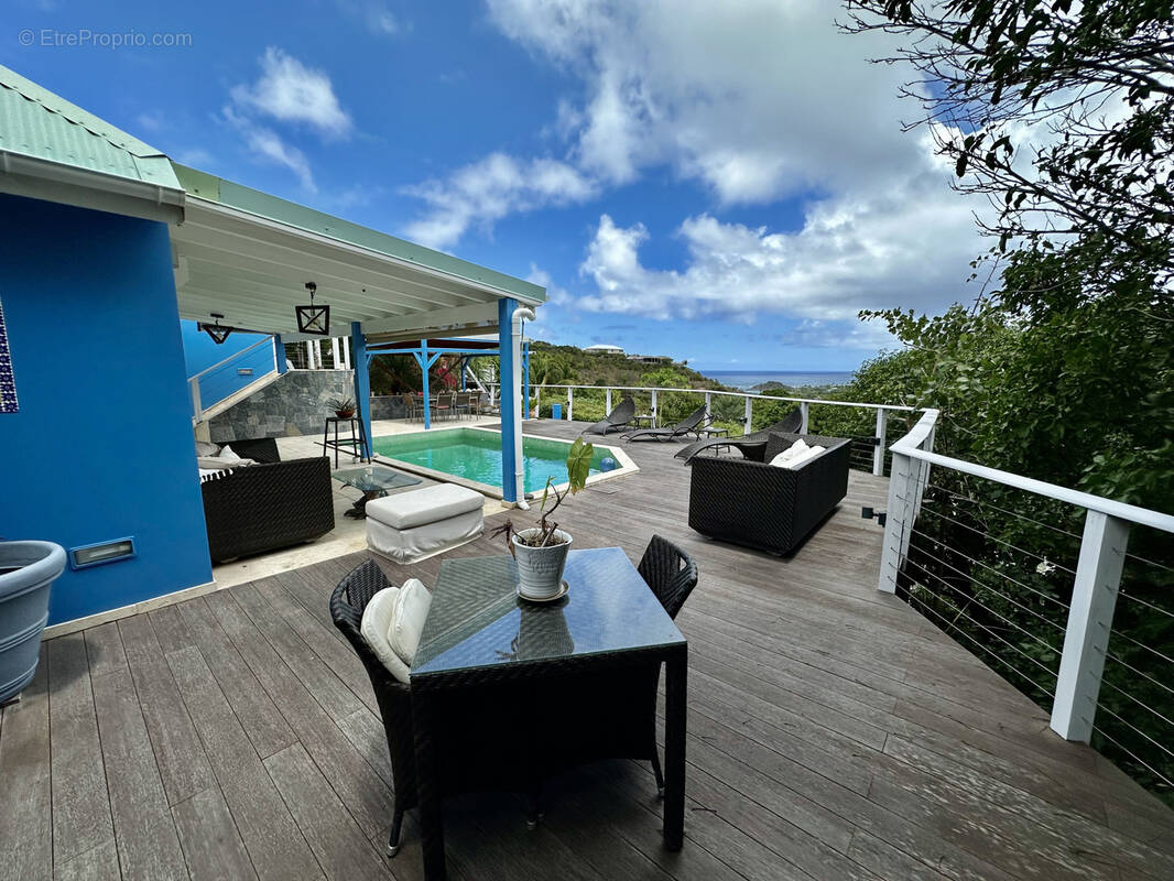 Maison à CAPESTERRE-BELLE-EAU