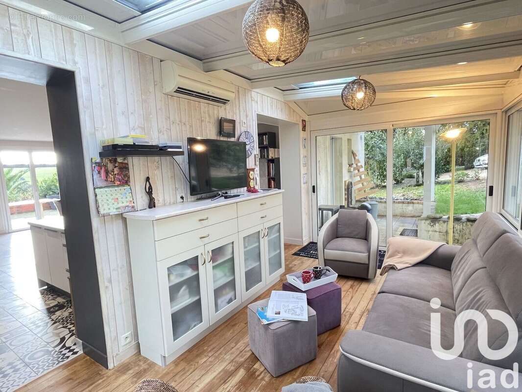 Photo 6 - Maison à MONTOURNAIS