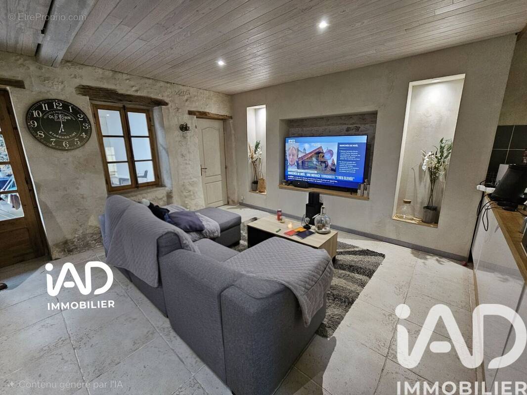 Photo 1 - Maison à SAINT-HIPPOLYTE