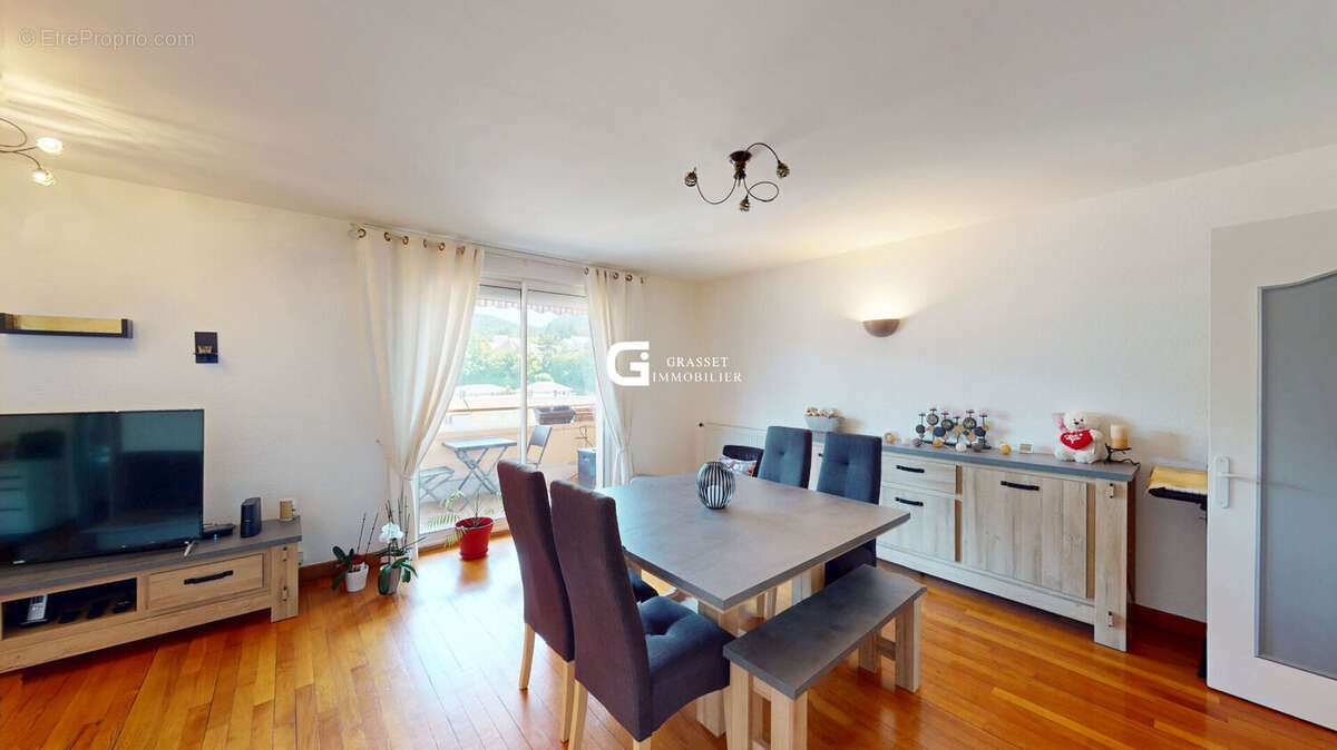Appartement à OYONNAX