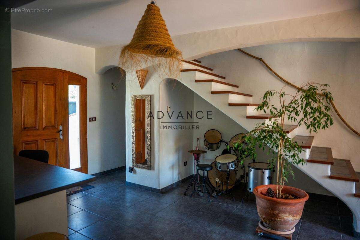Villa 6 pièces 231 m² - photo 8