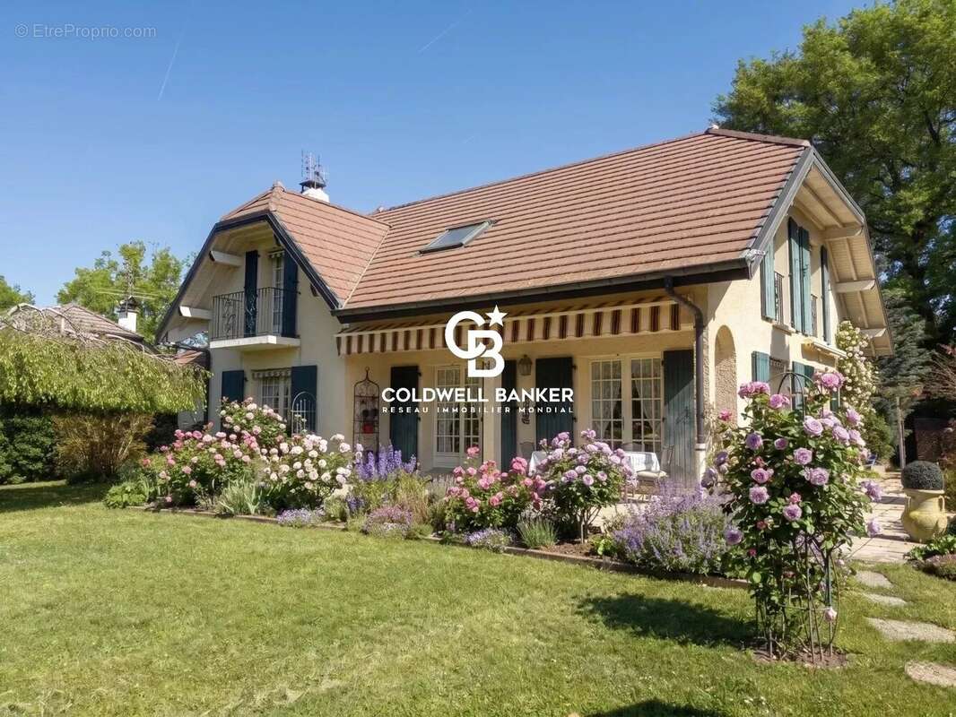 Maison à CHENS-SUR-LEMAN