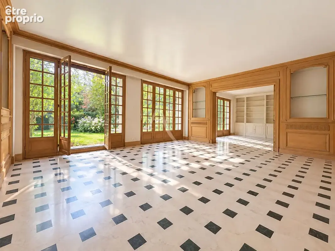 Photo Appartement à Fontenay-Sous-Bois au prix de 990 000€