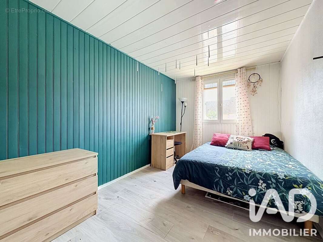 Maison 86 m² à Roissy-En-Brie  - photo 9