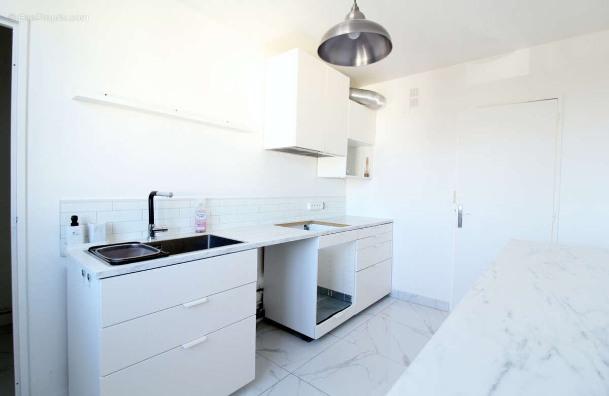 Appartement 80 m2, parking, cave, balcon... - photo 8