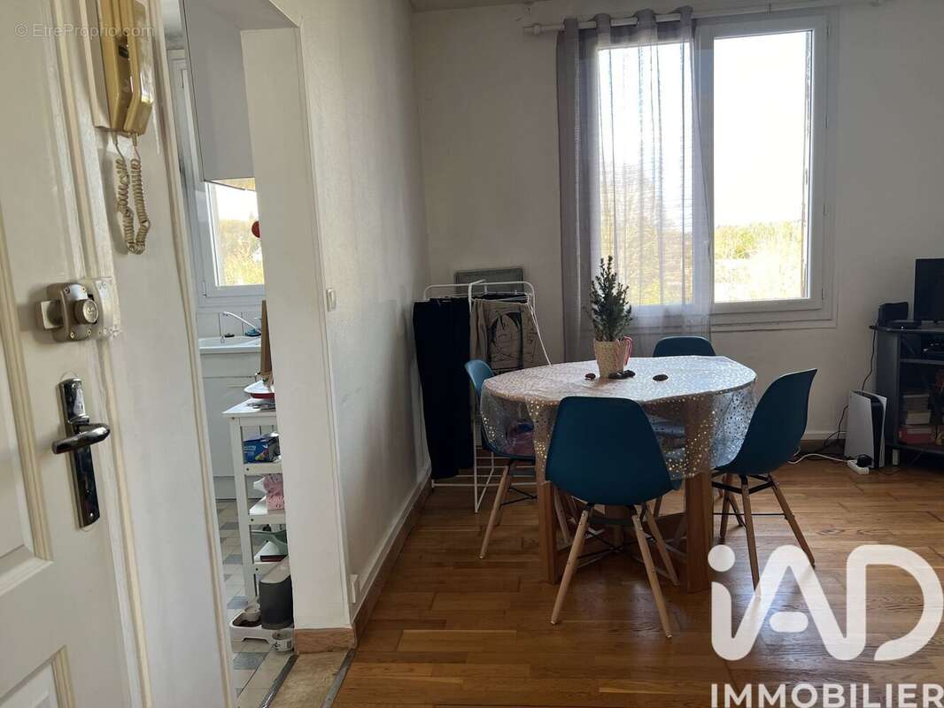 Photo 3 - Appartement à SAINT-CYR-SUR-LOIRE