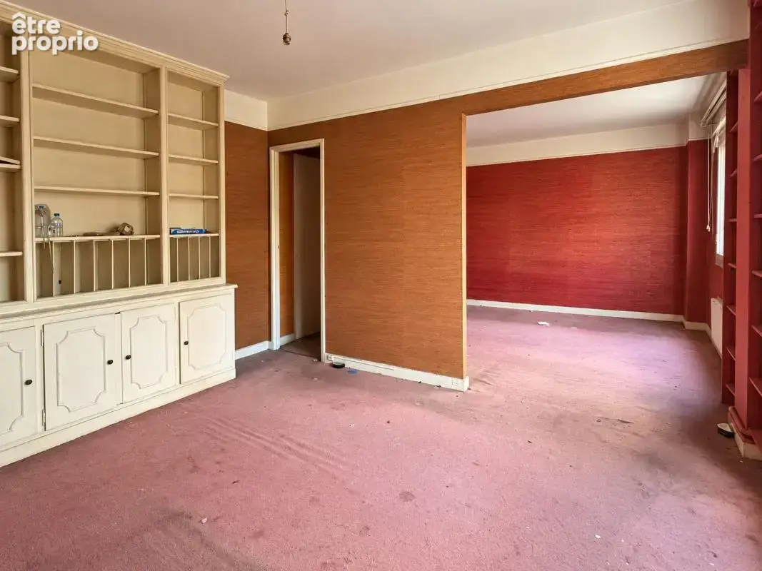 Appartement à PARIS-19E