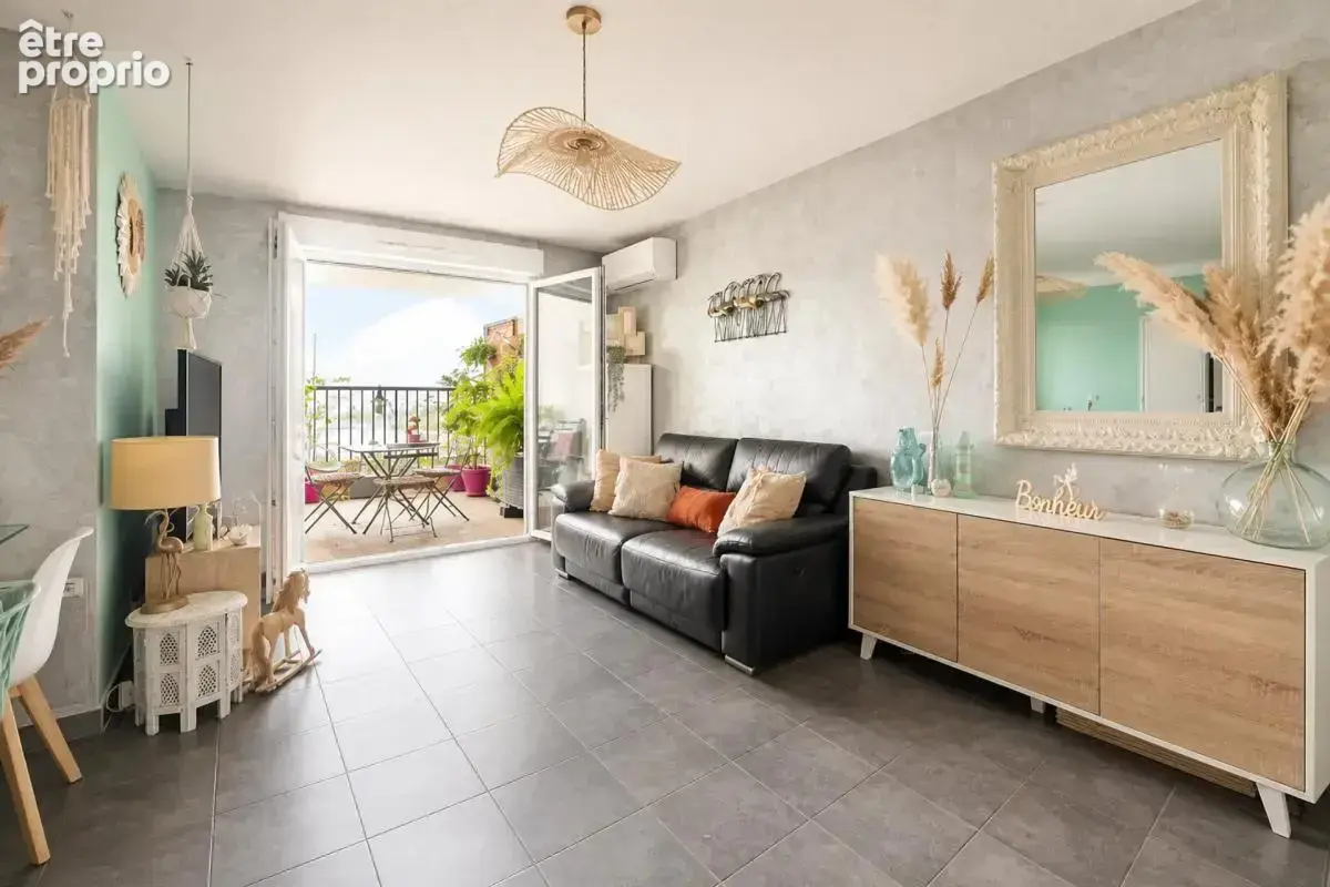 Appartement de 3 pièces de 60 m² à Marseille Capelette - photo 2