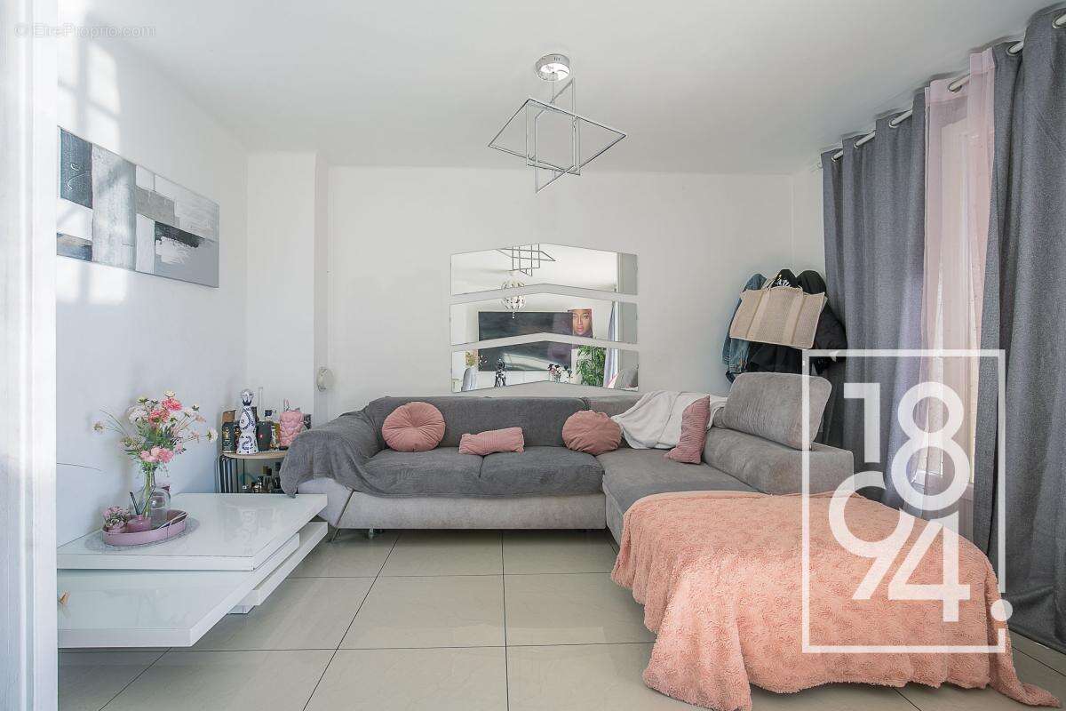 Appartement à MARSEILLE-13E