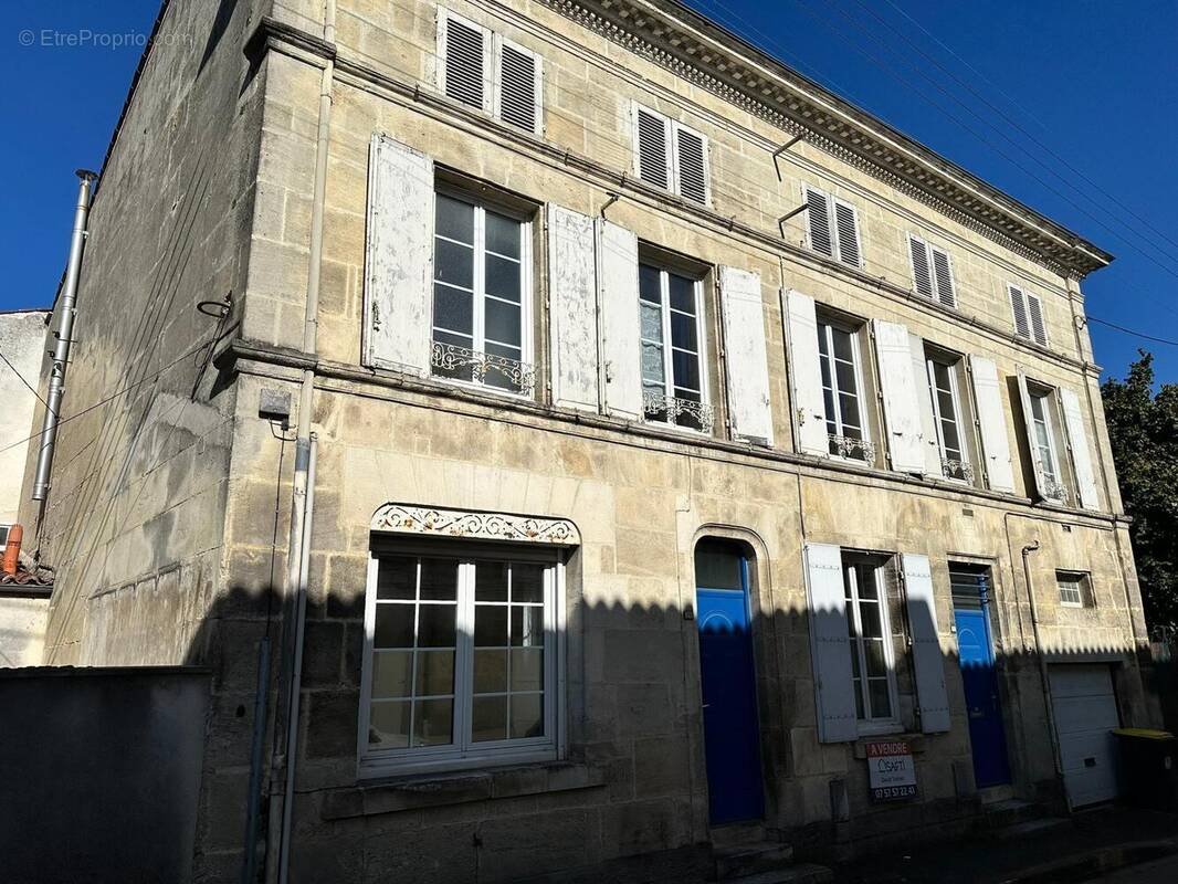 Photo 1 - Maison à COGNAC