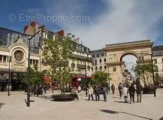 Commerce à DIJON