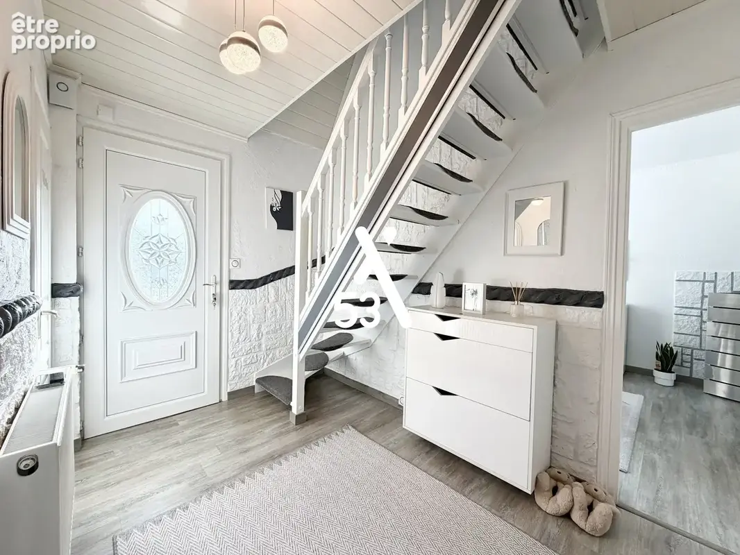 Maison 5 pièces 110 m² à vendre à Longuenesse (62219) - photo 8
