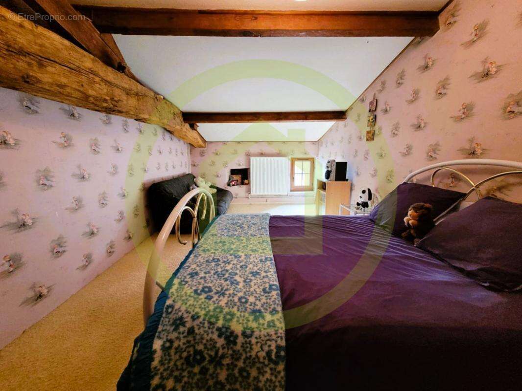 Maison à SAINTE-RAMEE