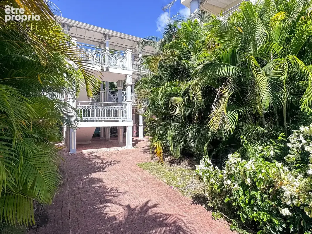 Saint François, belle appartement 2 pièces avec terrasse et piscine - photo 7