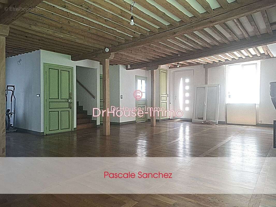 Maison 215 m² à Clermont-Ferrand  - photo 8