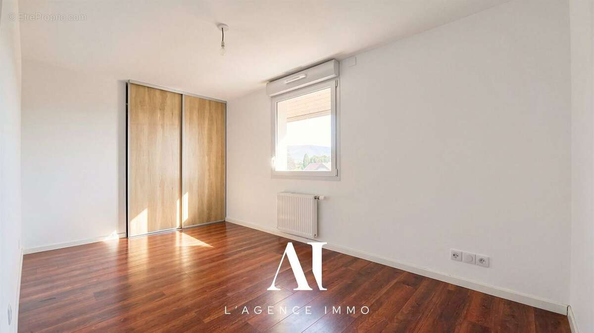 Appartement 52 m² à Segny  - photo 8