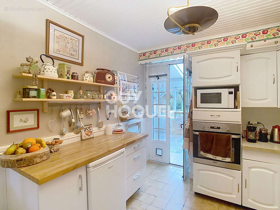 Maison à LA VILLENEUVE-SOUS-THURY