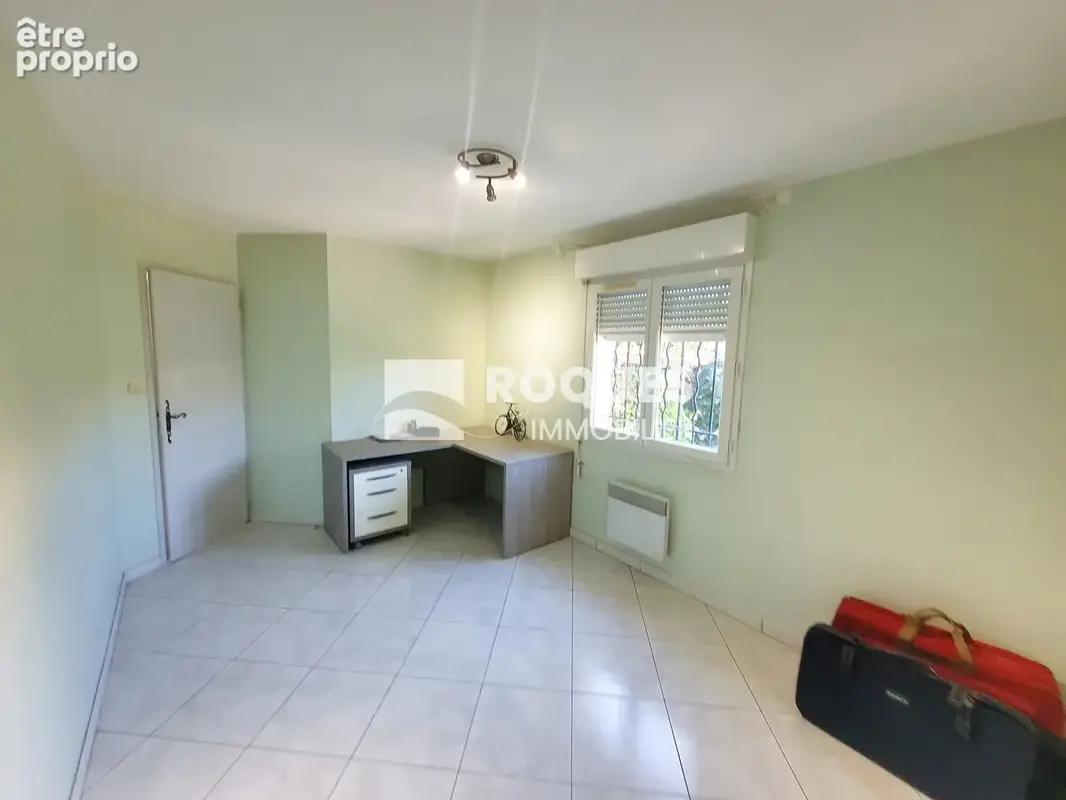 A Vendre, HEREPIAN , villa à de 150 m2 dans quartier résidenciel!!! - photo 12