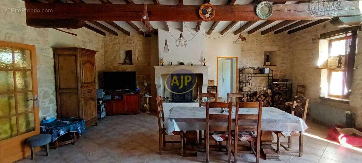 Maison à SAINT-VIVIEN-DE-MEDOC