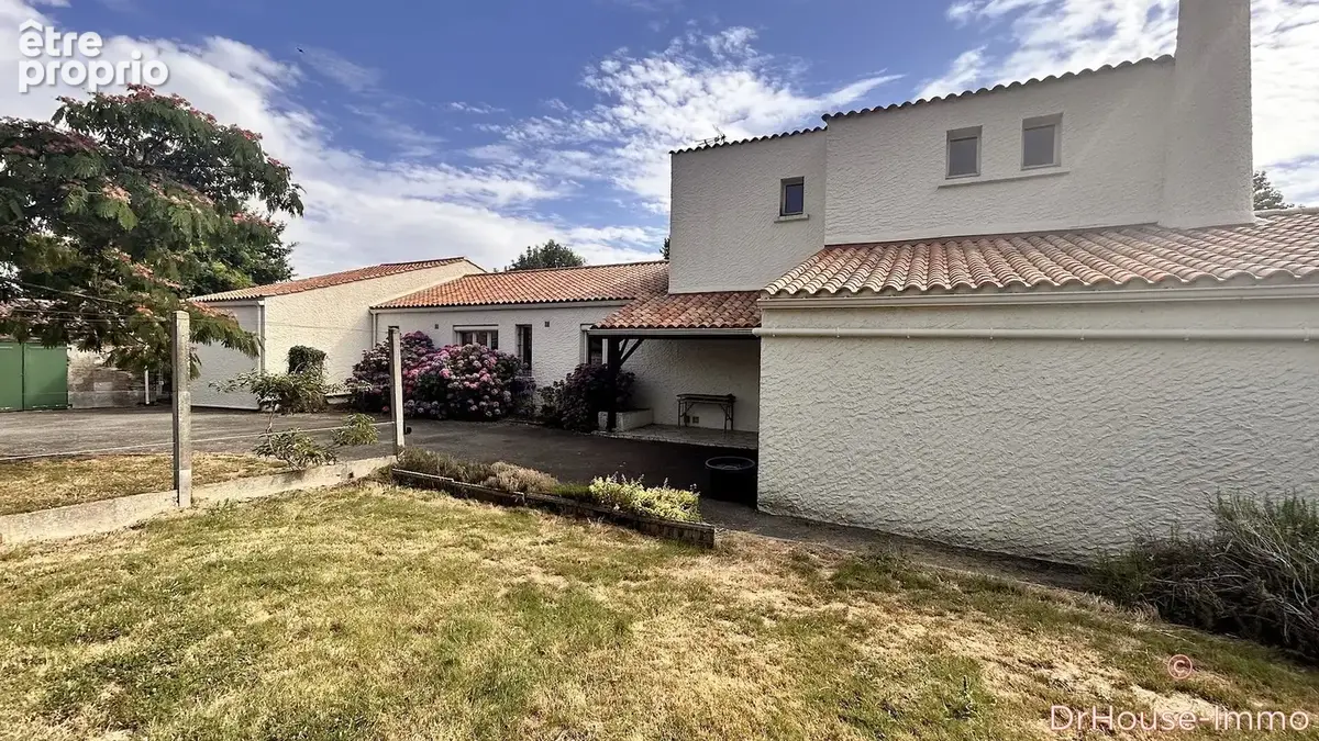 Maison 13 pièces 276 m² à vendre à Mareuil-Sur-Lay-Dissais (85320) - photo 20