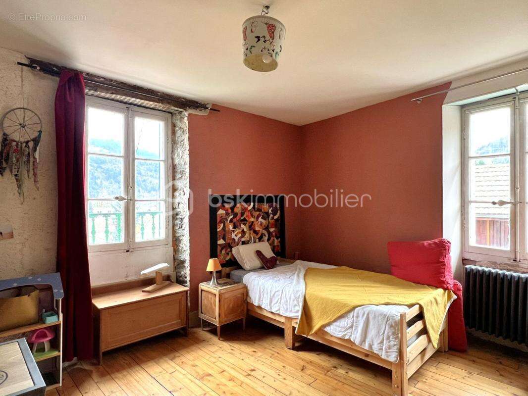 Maison à SAINT-PIERRE-D&#039;ALLEVARD