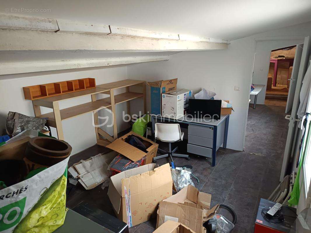 Maison à SAINT-ESTEVE