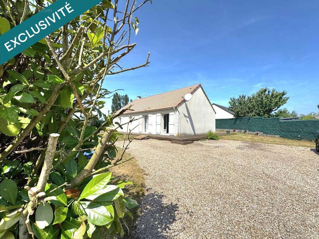 Photo 2 - Maison à PORT-VILLEZ