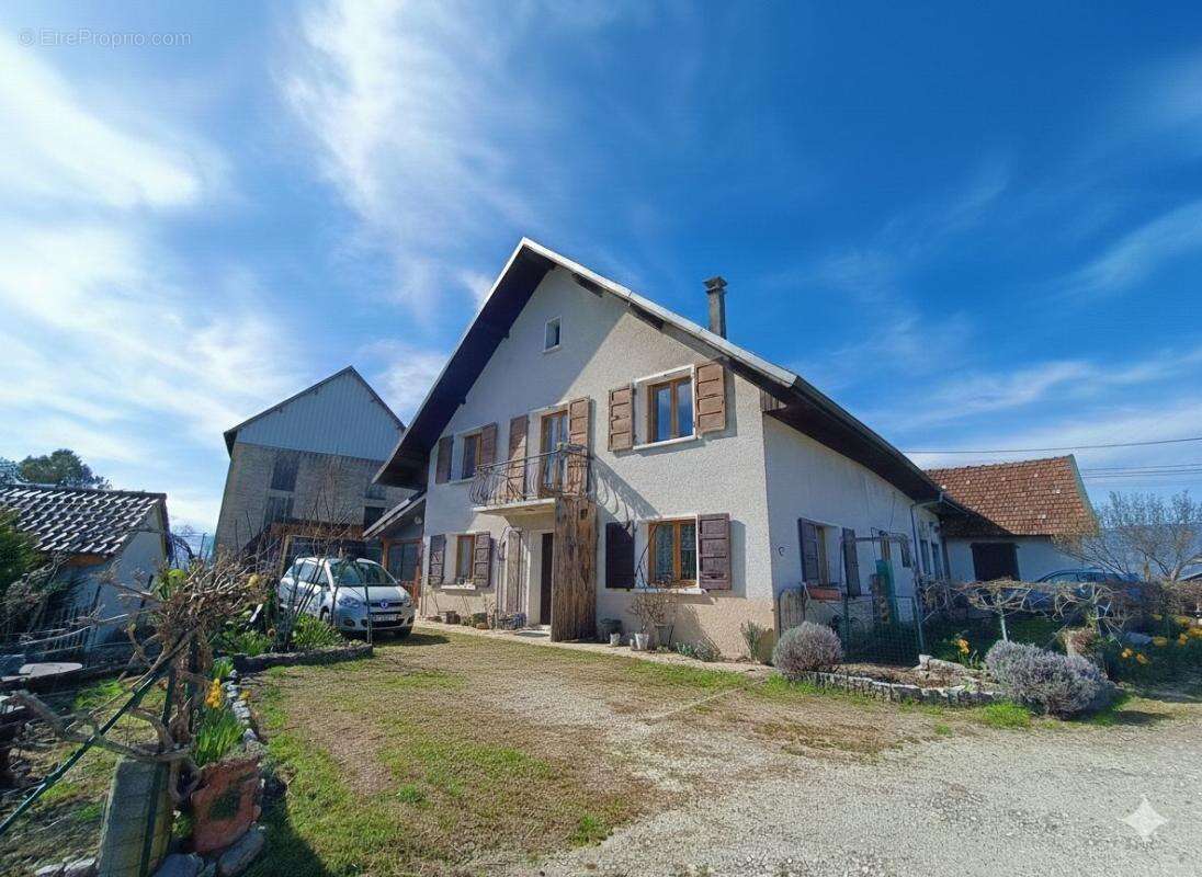 Maison à SALES