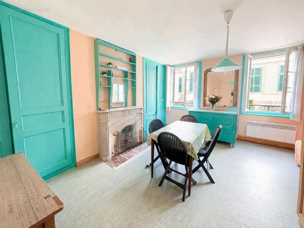 Appartement à TROUVILLE-SUR-MER