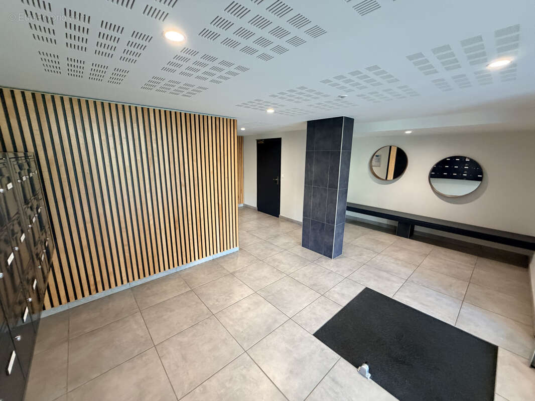 Appartement 3 chambres avec piscine à Cormontreuil - photo 4
