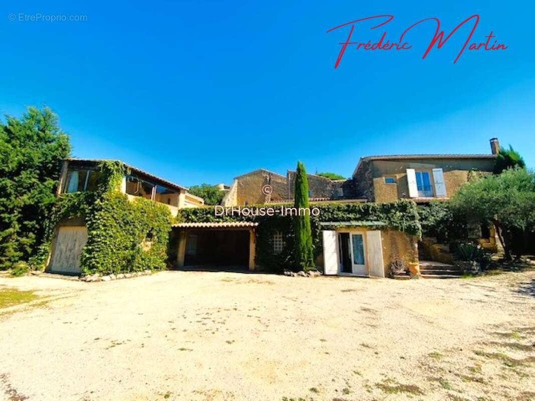 Maison à UZES