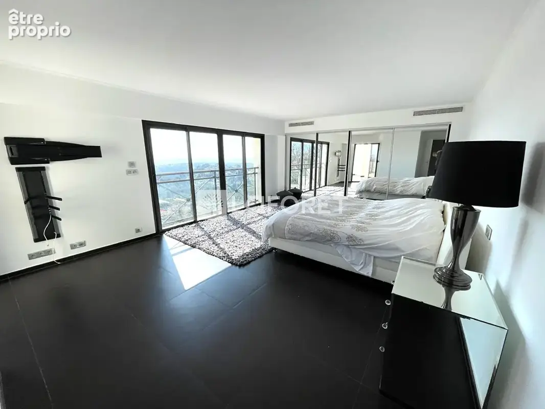 Villa La Gaude 7 pièce(s) 300 m2 - photo 5