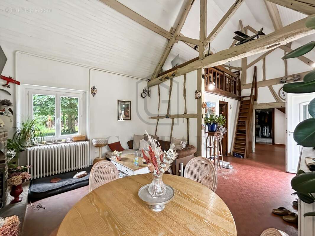 Maison à CONCHES-EN-OUCHE