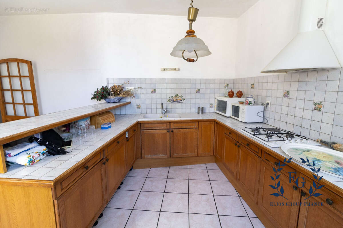 Appartement 96 m² à Barjols  - photo 3