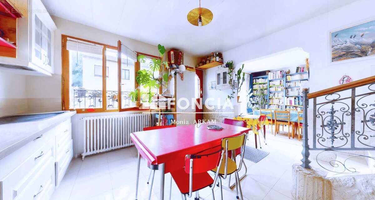 Maison familiale – 4 chambres – jardin arboré – dépendance – garage – au pied du parc – exclusivité - photo 8