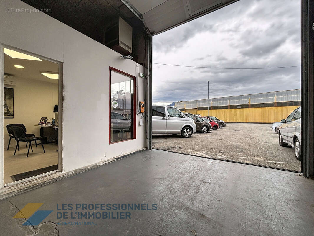 Commerce à LA RAVOIRE