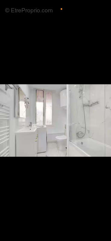 Appartement à PARIS-10E